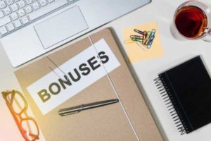 Aguinaldos a colaboradores del sector privado en Chile