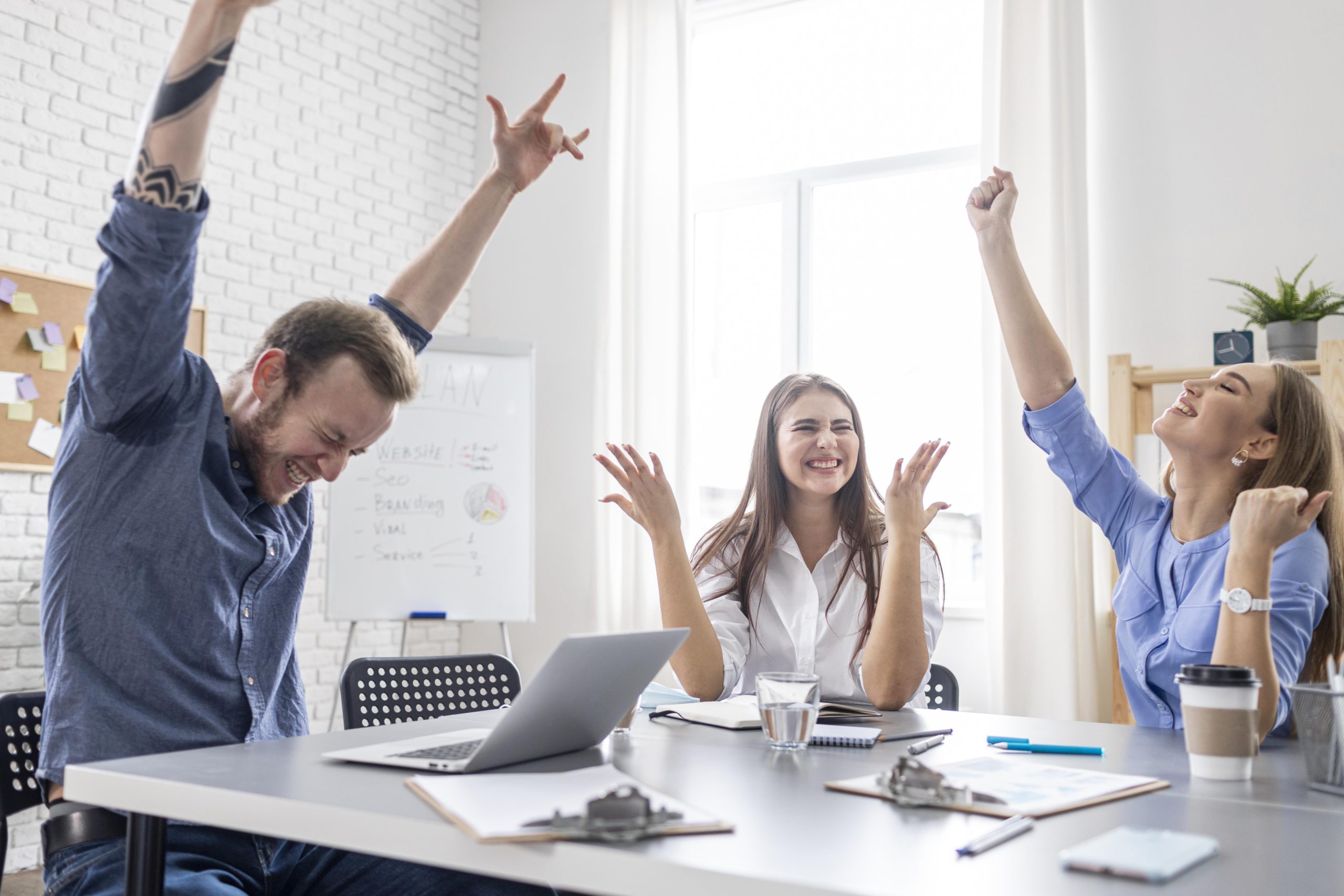 Día Internacional de la Felicidad: La importancia de un clima laboral con trabajadores felices